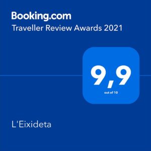 Booking Traveller Review Awards 2021